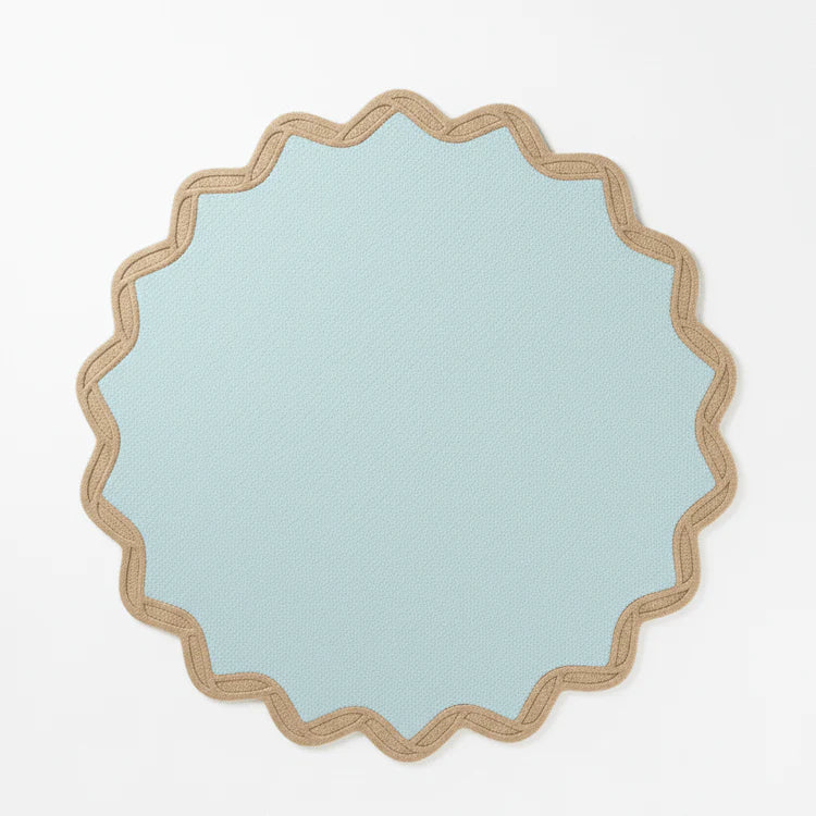 Classic Scallop Hand Tufted Round Rug